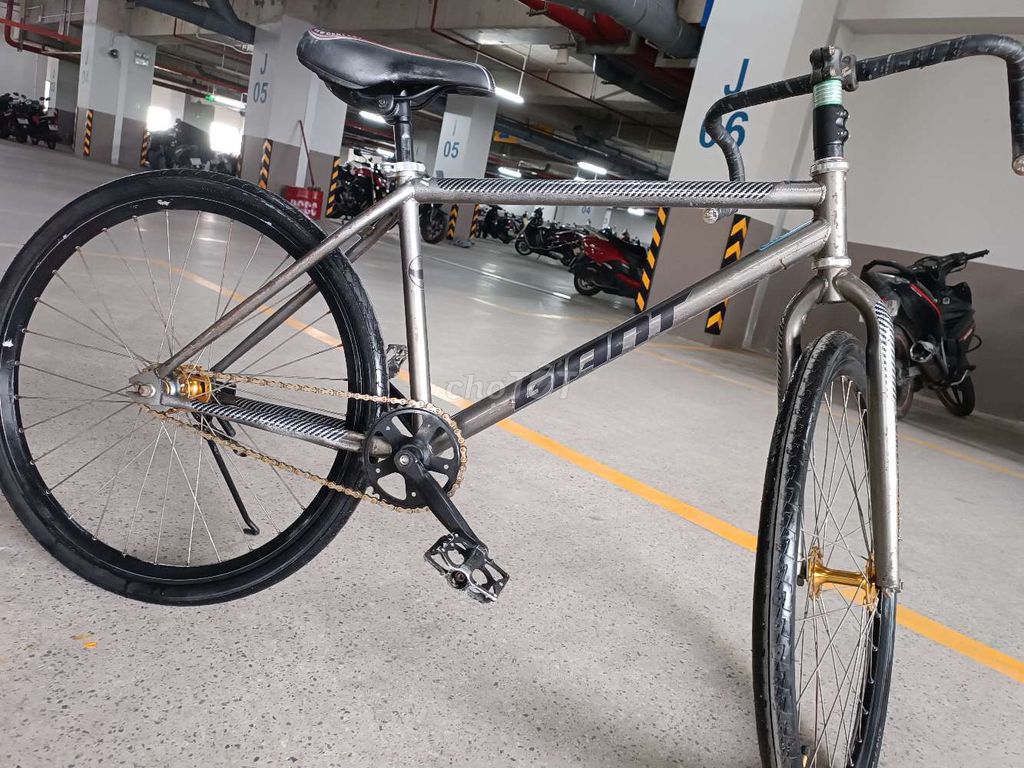 Xe FIXED gear đùm nhôm của Đài Loan bh 6th