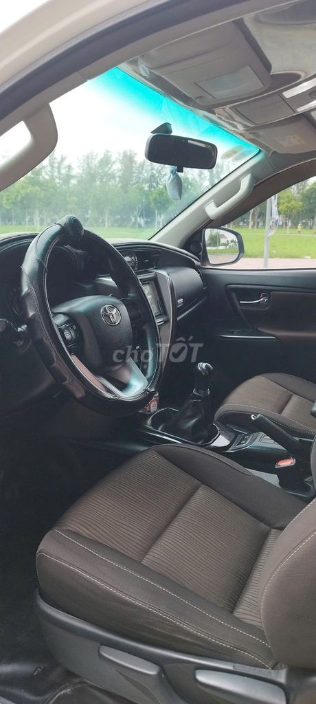 GIA ĐÌNH CẦN BÁN XE TOYOTA FORTUNER ĐỜI 2020. Mua bán Ô tô tại Thành phố Sóc Trăng Sóc Trăng được đăng bởi Du lịch Thanh Xuân hình 5