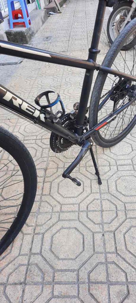 Bán xe đạp Touring Trek FX3. Mua bán Xe đạp tại Quận Ba Đình Hà Nội được đăng bởi vu the 65 hình 3