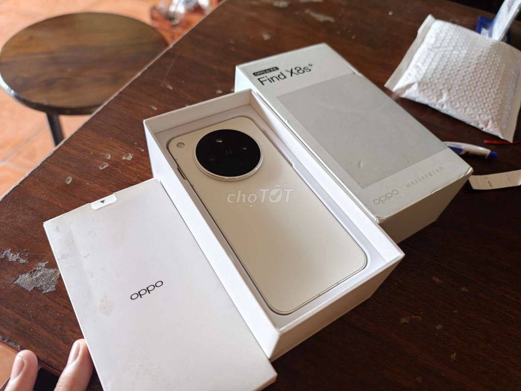 Oppo Find X8S Plus 12GB/256GB Trắng. Mua bán Điện thoại tại Thành phố Thủ Dầu Một Bình Dương được đăng bởi LakMobile  hình 1
