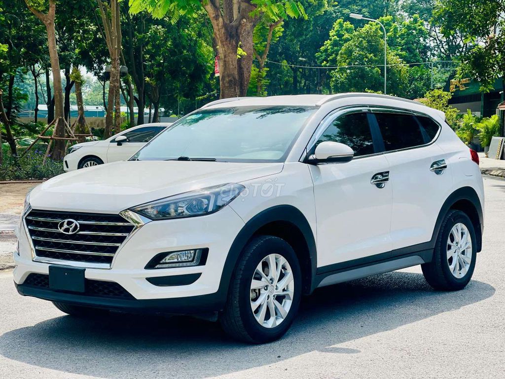 Hyundai Tucson 2021 2.0L Tiêu chuẩn - 3500 km