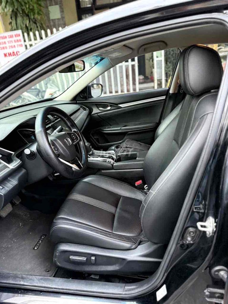 Honda Civic 2019 G 1.8 AT - 50000 km. Mua bán Ô tô tại Thành phố Huế Thừa Thiên Huế được đăng bởi xe củ hình 5