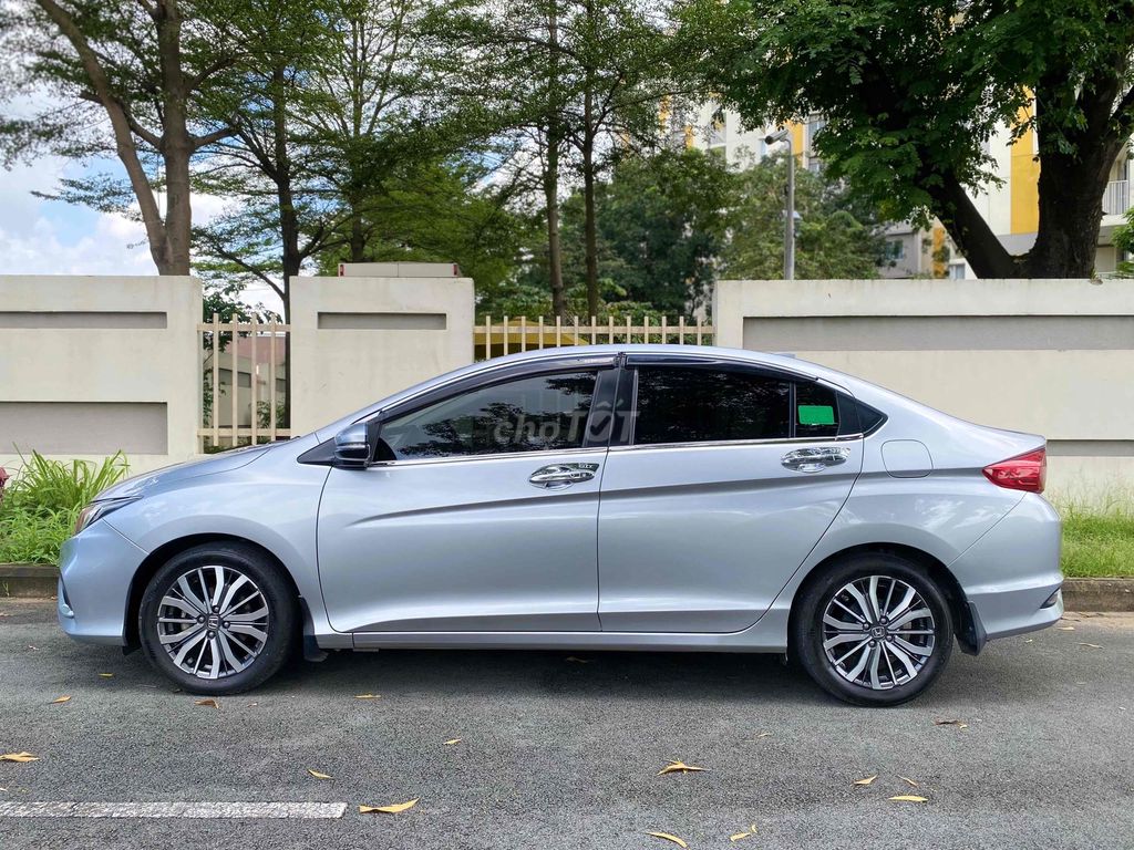 Honda City Bạc CVT 2017. Mua bán Ô tô tại Quận Gò Vấp Tp Hồ Chí Minh được đăng bởi Phạm Phước Hùng hình 11