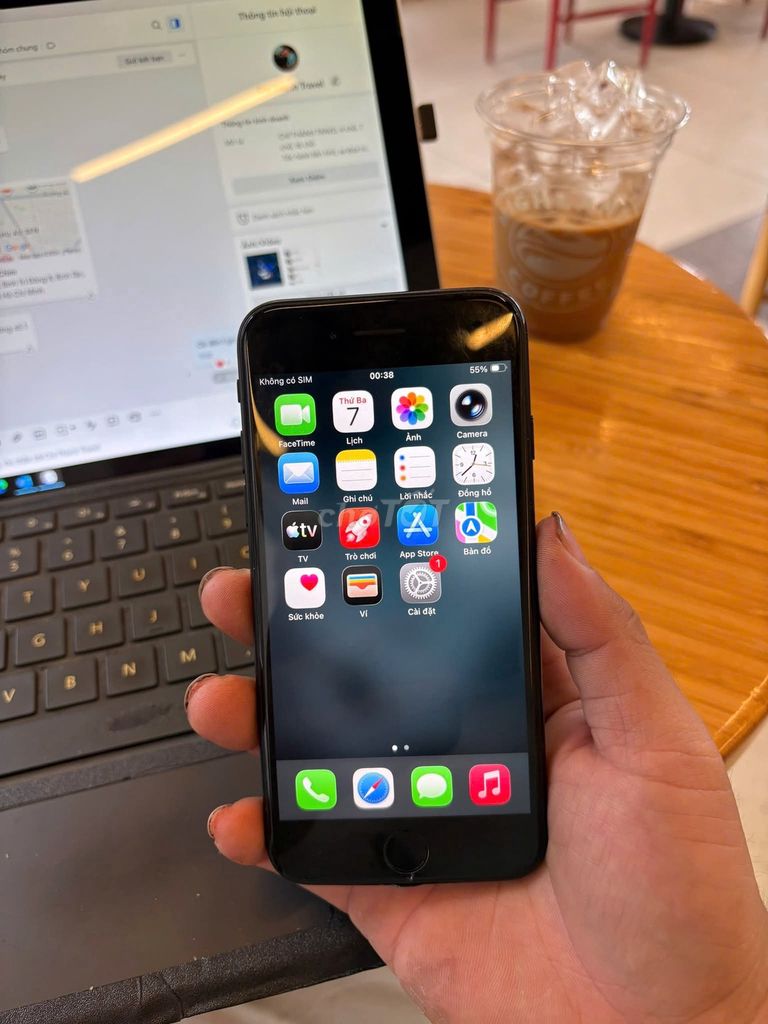 Apple iPhone SE 2020 64GB Đen Đã sử dụng. Mua bán Điện thoại tại Quận 4 Tp Hồ Chí Minh được đăng bởi Hội Đồ Điện Tử hình 1