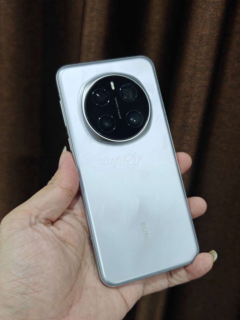 Honor Magic 7 Pro 12/256GB. Mua bán Điện thoại tại Quận Hoàng Mai Hà Nội được đăng bởi Nguyễn Ngọc Huy hình 1