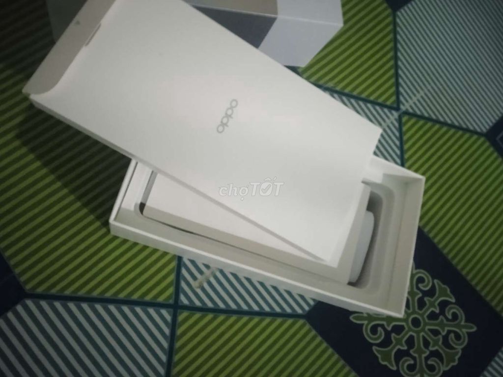 OPPO Reno 10 5G Trắng. Mua bán Điện thoại tại Thành phố Biên Hòa Đồng Nai được đăng bởi dũng hình 1
