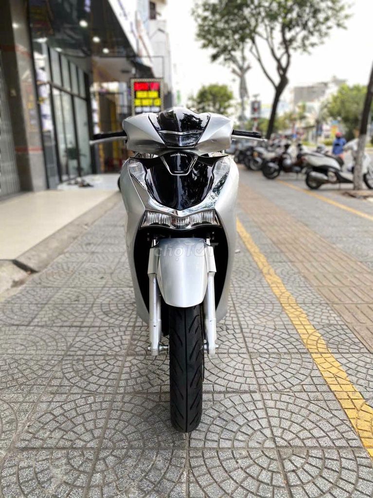 Honda SH 150 2022 Màu Đẹp Về Bấm Biển Số Mới Lun
