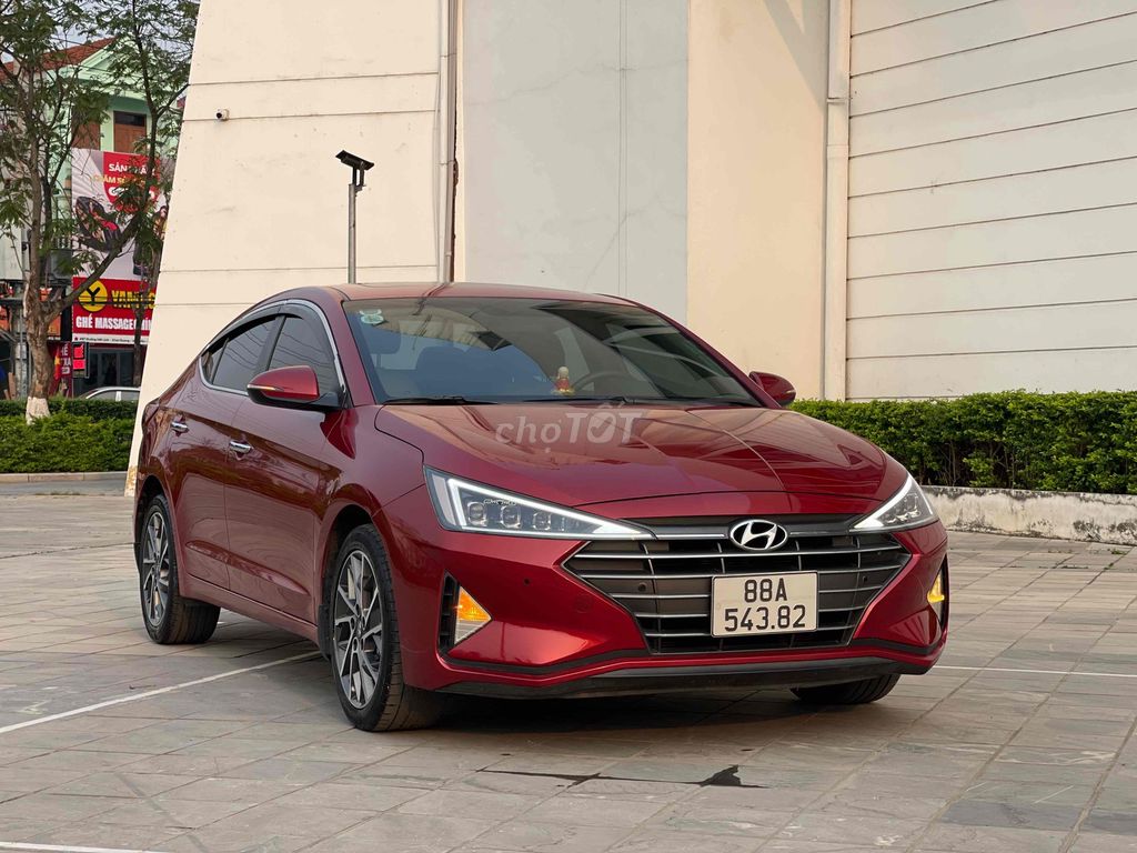 Hyundai Elantra 2020 2.0 AT sốtự động bản cao cấp. Mua bán Ô tô tại Quận Cầu Giấy Hà Nội được đăng bởi Phong Tinh Tế hình 3