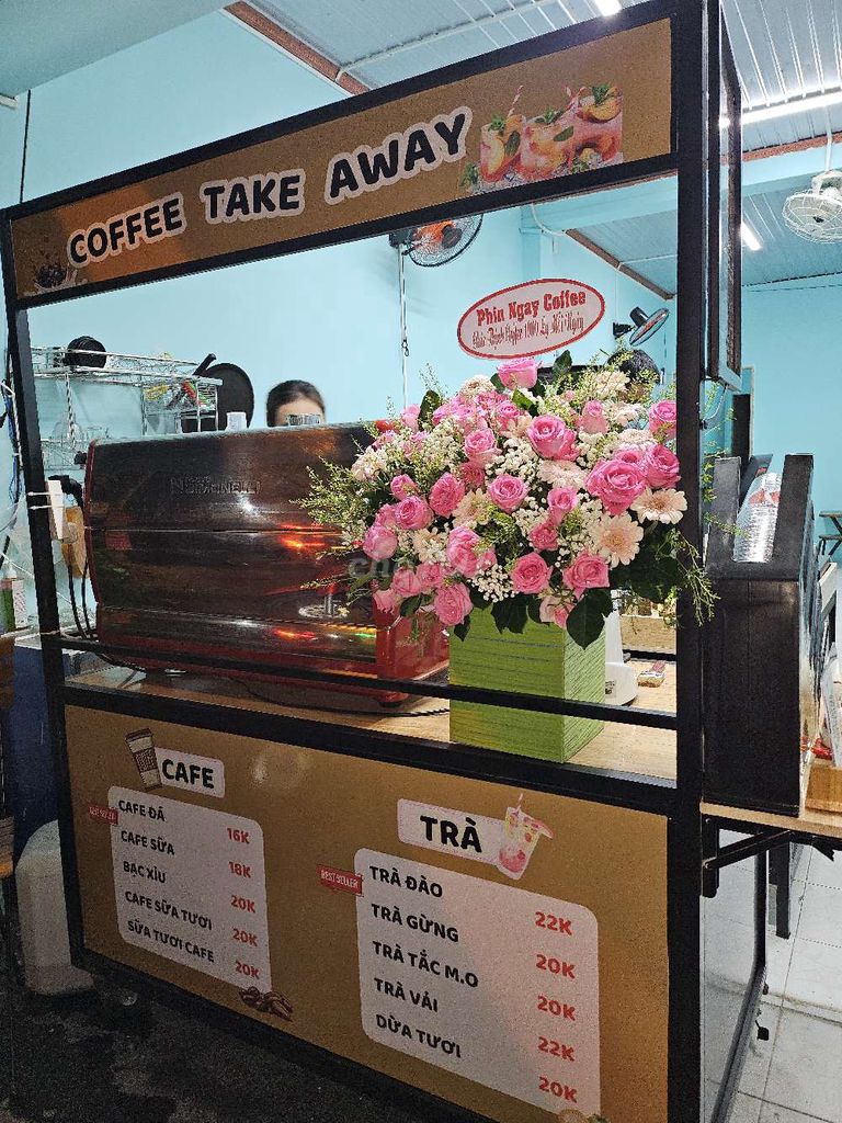 SANG NHƯỢNG QUÁN CAFE KHU VỰC SÂN BAY, GIÁ TỐT, VÀO LÀ KINH DOANH NGAY