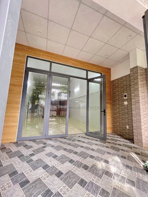 🍀 BÁN NHÀ GÁC LỬNG ĐÚC – ĐƯỜNG BÀU VÀNG 5, TRUNG TÂM PHỐ HÒA KHÁNH. Mua bán nhà ở tại Quận Liên Chiểu Đà Nẵng được đăng bởi Lê Đào Tứ