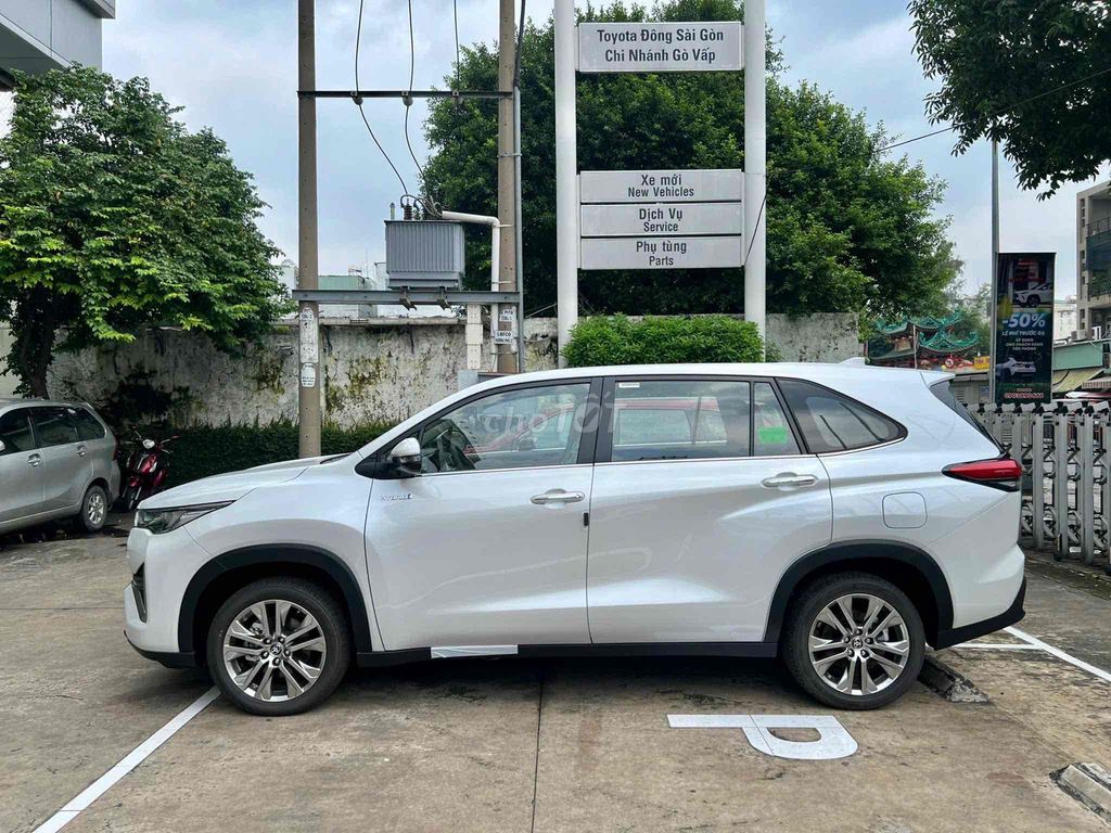 TOYOTA INNOVA CROSS HYBRID🚗GIAO NGAY🎁GIẢM TIỀN MẶT. Mua bán Ô tô tại Quận Gò Vấp Tp Hồ Chí Minh được đăng bởi TOYOTA ĐÔNG SÀI GÒN hình 4