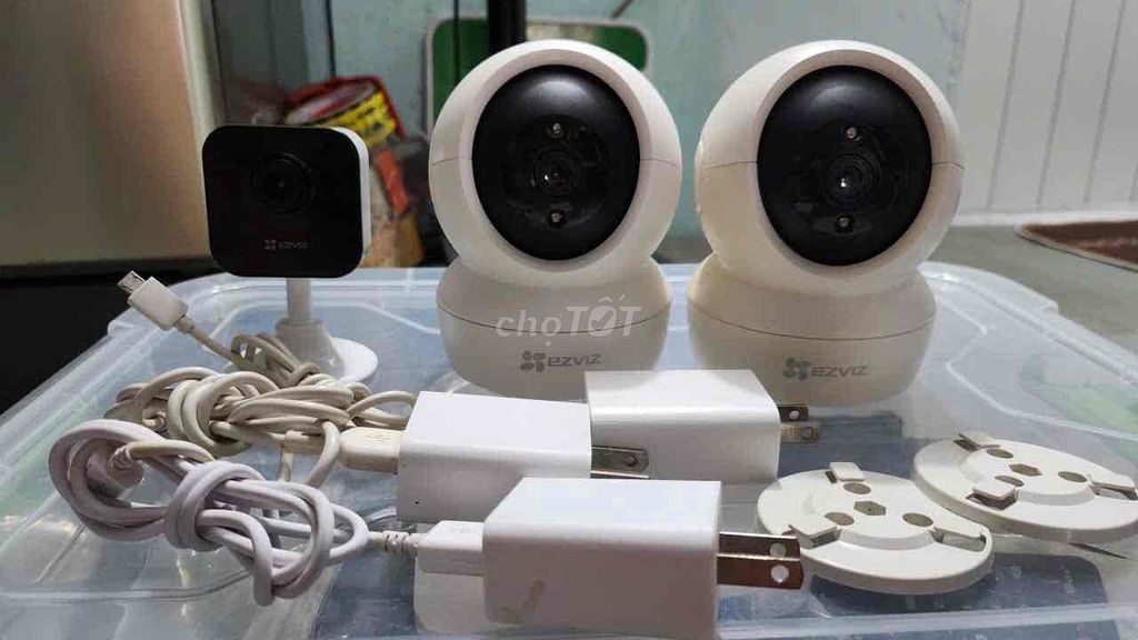 bán 3 Camera an ninh EZVIZ..còn hoạt động tốt. Mua bán Máy ảnh, Máy quay tại Thành phố Thủ Đức Tp Hồ Chí Minh được đăng bởi Thiên Bảo hình 1