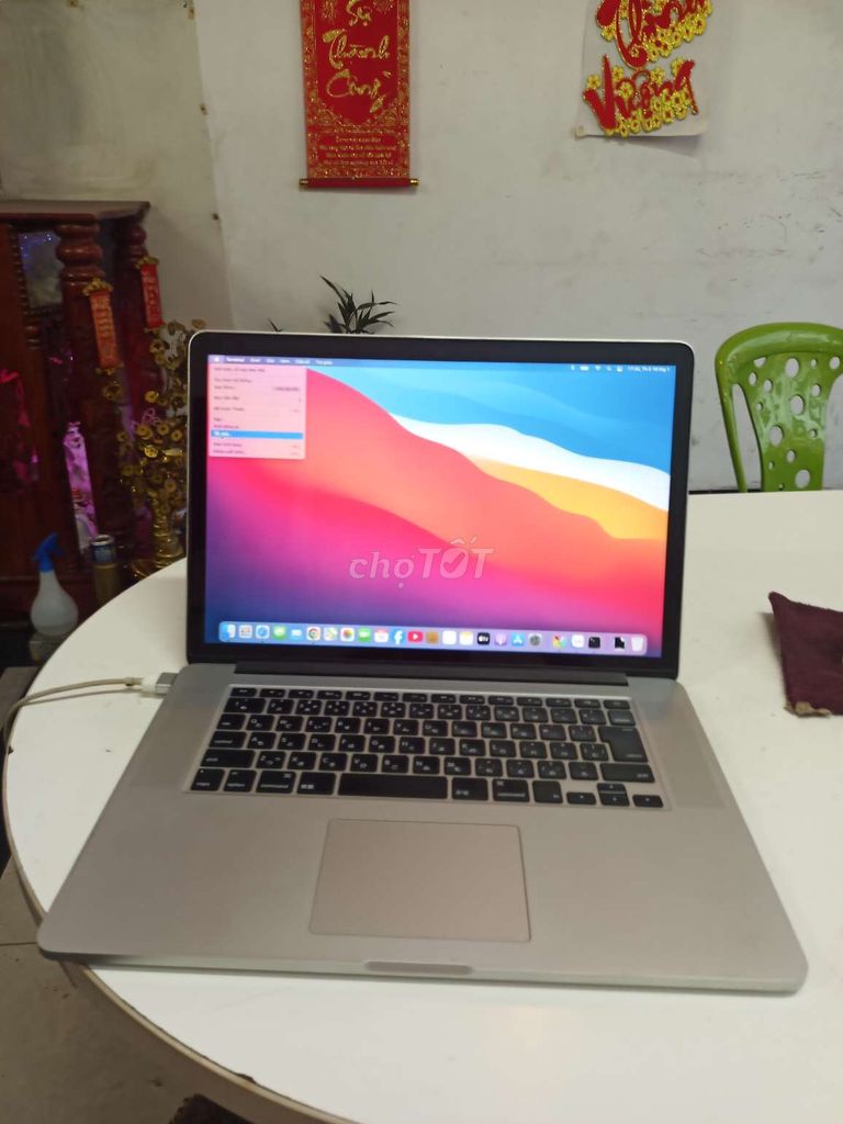 Macbook pro 2017 16/256gb