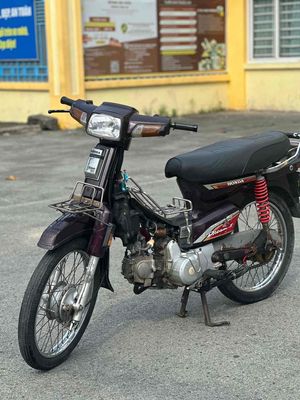Honda Dream Thái BSTP