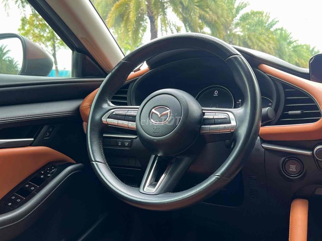 Mazda 3 2020 1.5L Deluxe - 64000 km. Mua bán Ô tô tại Quận Long Biên Hà Nội được đăng bởi Trang Gala hình 12