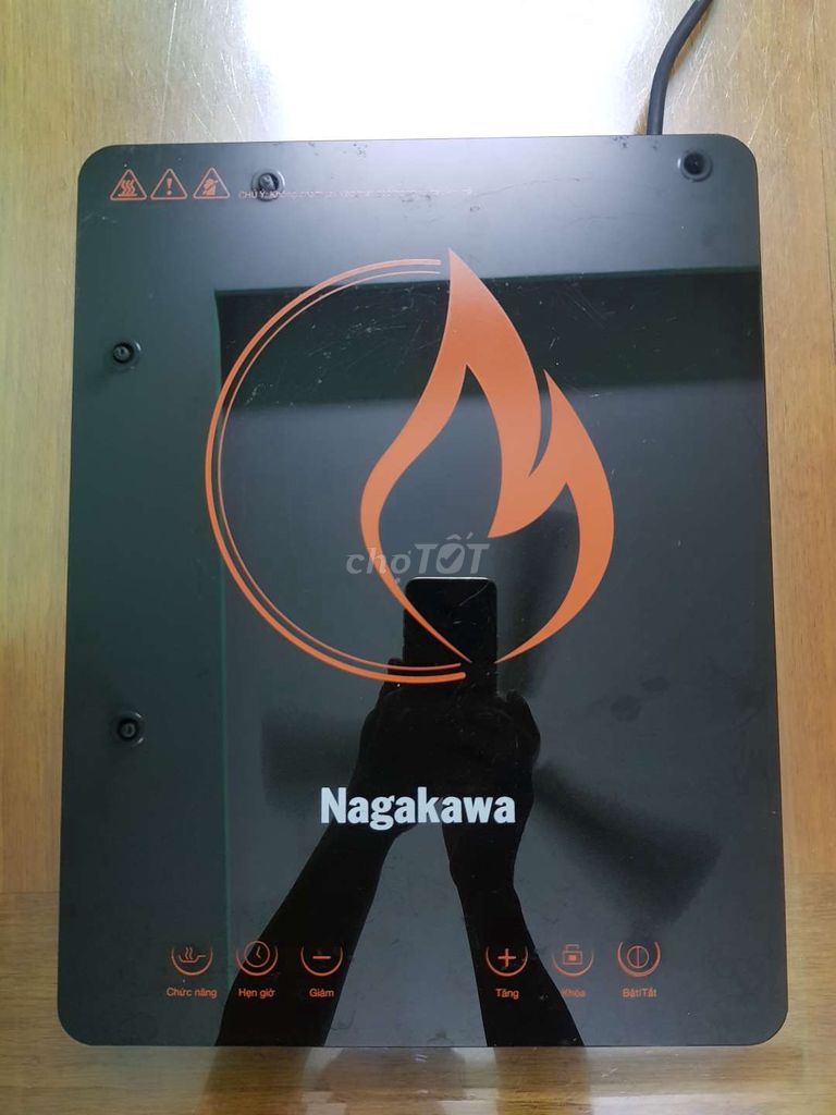 Bếp từ Nagakawa 2000W