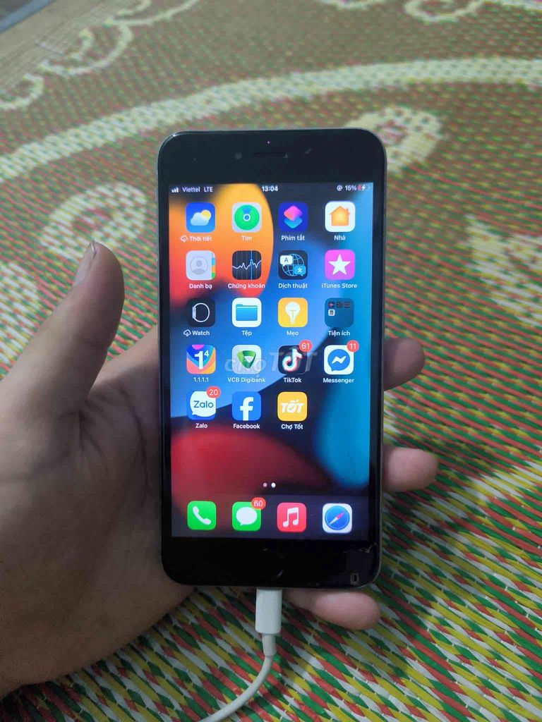 Apple iPhone 6s Plus 16GB Bạc Vỡ màn. Mua bán Điện thoại tại Quận Long Biên Hà Nội được đăng bởi Tới Bênh hình 1