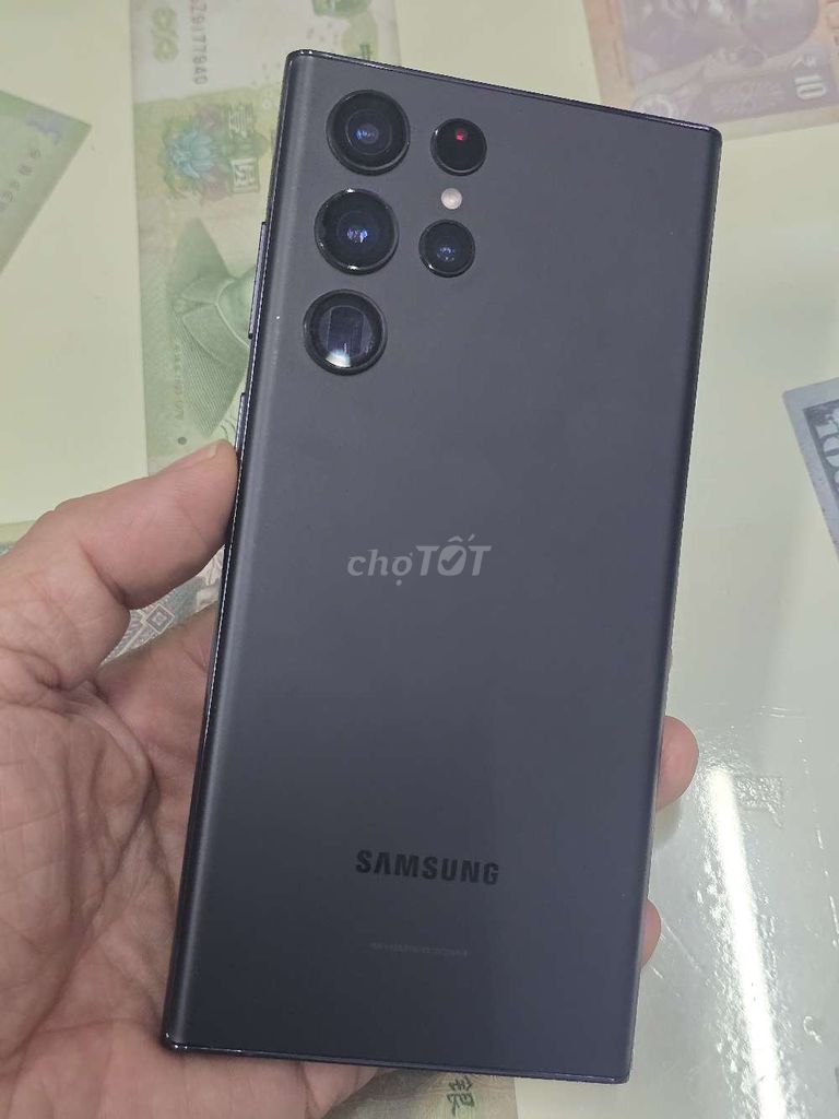 Samsung S22 Ultra 256GB Đen SSVN. Mua bán Điện thoại tại Thành phố Buôn Ma Thuột Đắk Lắk được đăng bởi Lê Nguyễn SmartPhones hình 1