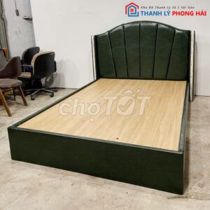 Thanh Lý Giường 1m4 Bọc Da Sang Trọng Mới 99%