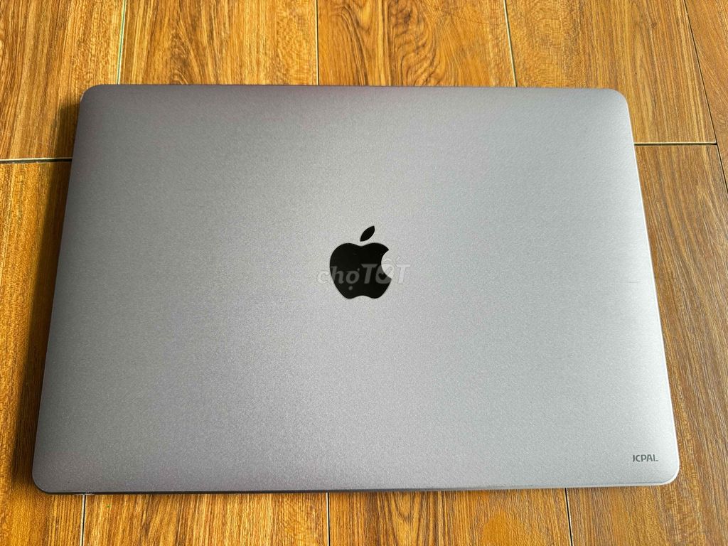 Thanh lý MacBook Pro 2018 touch bar mới 100%%. Mua bán Laptop tại Thành phố Thủ Đức Tp Hồ Chí Minh được đăng bởi Hoài thương hình 1