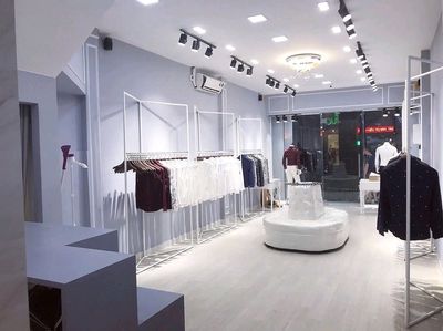 Bán MT 164 đường 3 tháng 2, P. 12,Quận 10 chỉ 35 Tỷ. Mua bán Nhà ở tại Quận 10 Tp Hồ Chí Minh được đăng bởi Yun