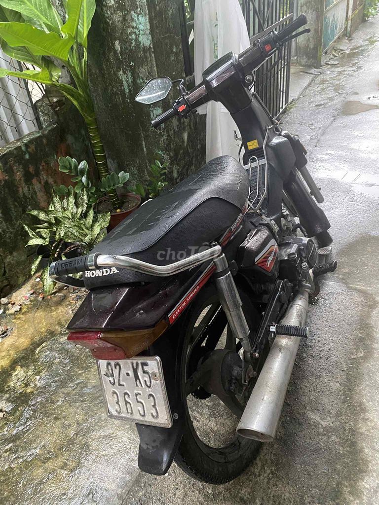 Cần tiền bán gấp. Giấy tờ đầy đủ. Mua bán Xe máy tại Quận Liên Chiểu Đà Nẵng được đăng bởi Phanquangdung hình 4