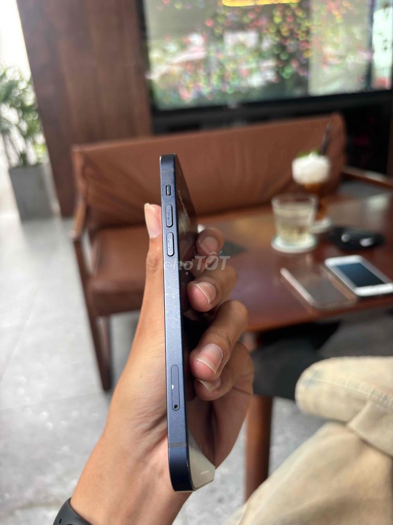 cần ra em này tình trạng như hình có fix. Mua bán Điện thoại tại Thành phố Châu Đốc An Giang được đăng bởi huy hình 1