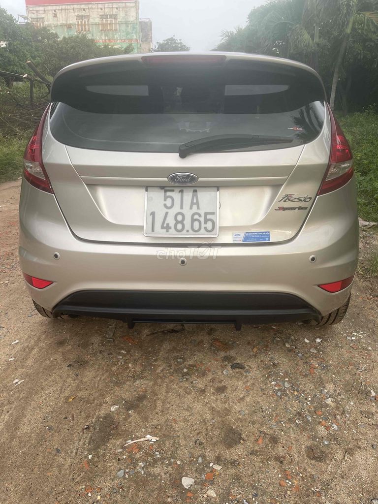 Ford Fiesta 2011 1.6 AT Hatchback - 134000 km. Mua bán Ô tô tại Quận Tân Bình Tp Hồ Chí Minh được đăng bởi Tai anh hình 6