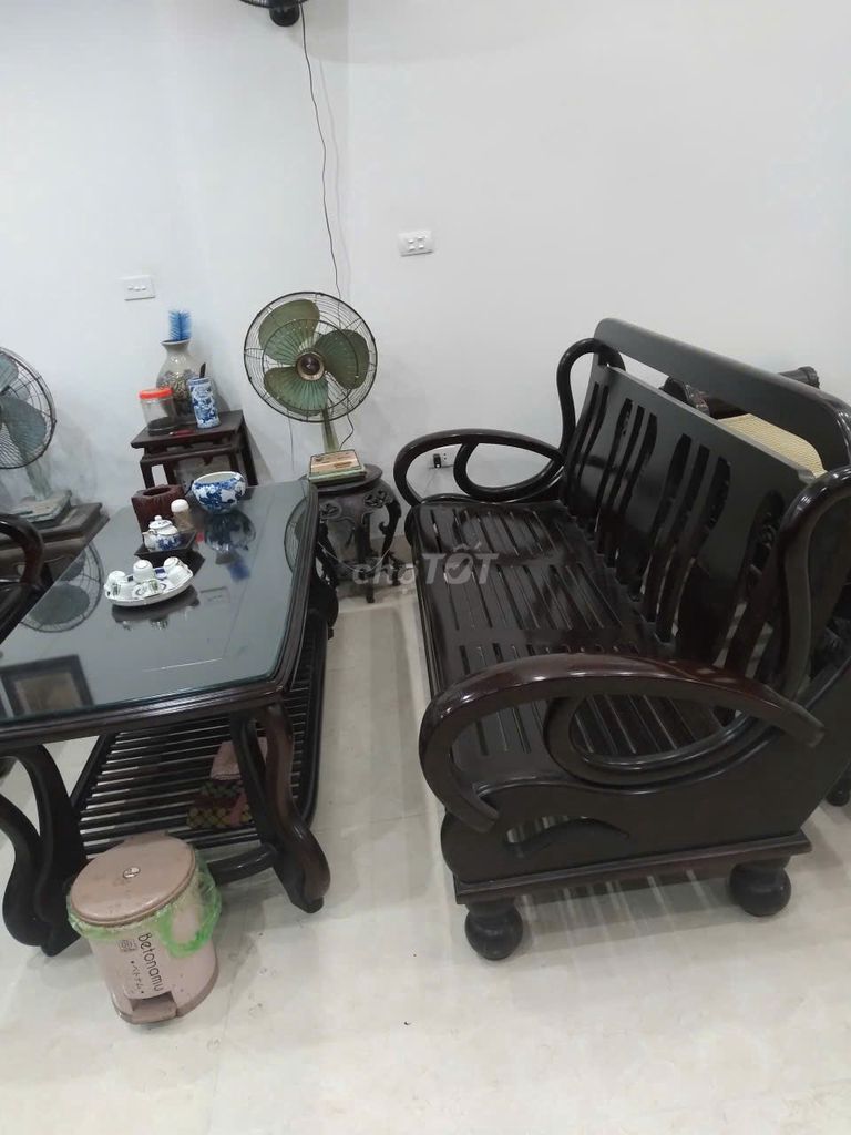 Bán bộ bàn ghế phòng khách. Mua bán Bàn ghế tại Huyện Thanh Trì Hà Nội được đăng bởi THUONG HUYEN VU hình 1