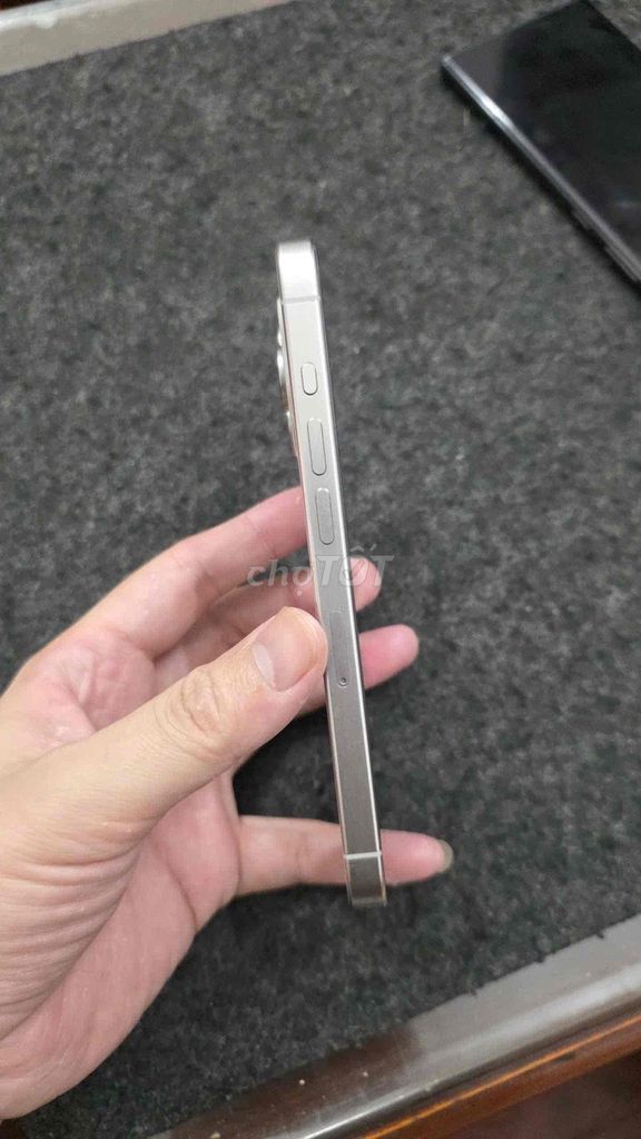 Apple iPhone 15 Pro 128GB Trắng Đã qua sử dụng. Mua bán Điện thoại tại Quận Thanh Xuân Hà Nội được đăng bởi Viet Hungg hình 1