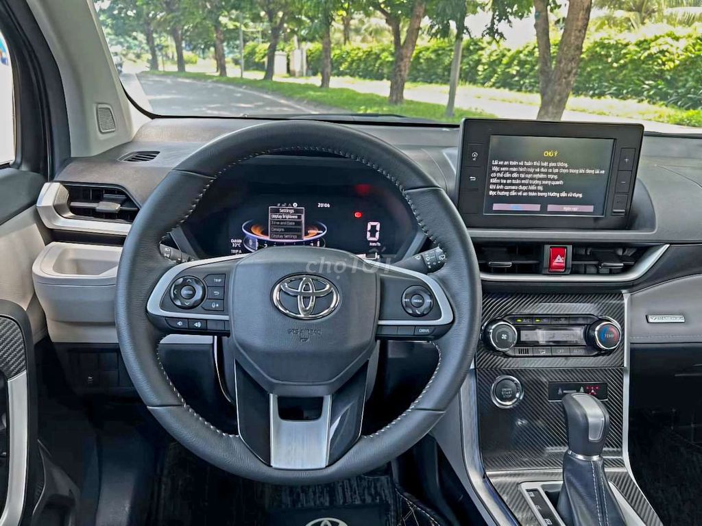 Toyota Veloz Cross 2022 Tự Động