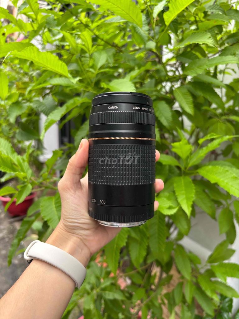 Ống kính Canon 75-300mm III Đen Đã sử dụng. Mua bán Máy ảnh, Máy quay tại Quận Phú Nhuận Tp Hồ Chí Minh được đăng bởi Lam Vy  hình 1