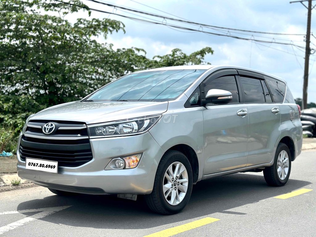 Toyota Innova 2017 2.0G xe zin chất xe còn cứng