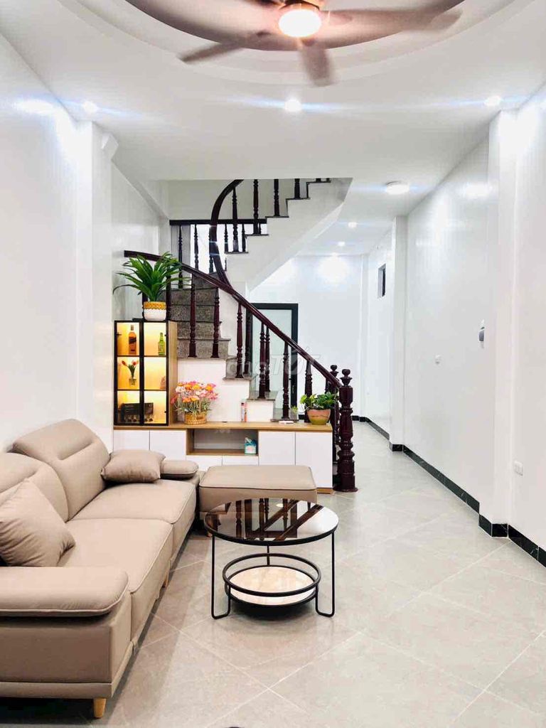 Bán Nhà Ngõ 31 Sông Sét - Phố Trương Định - Lô Góc 3 Mặt Thoáng