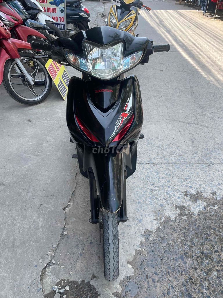 WAVE RSX máy quá êm B69. Mua bán Xe máy tại Huyện Đức Hòa Long An được đăng bởi XE MÁY CŨ LONG AN hình 3
