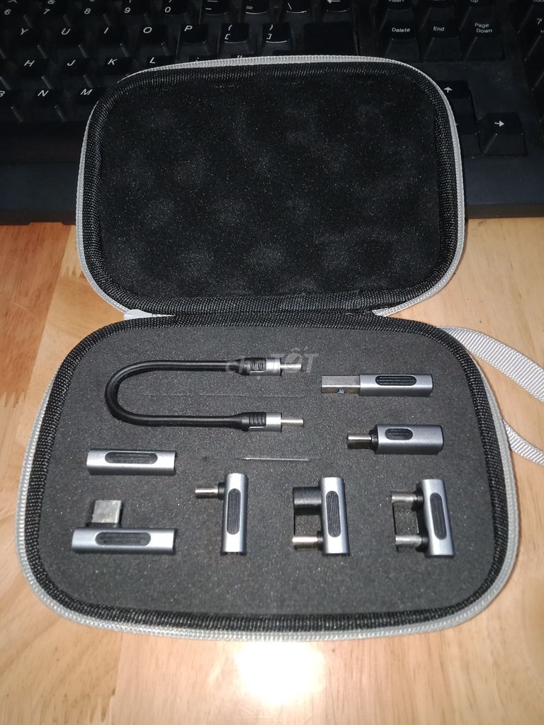Bộ chuyển đổi Hagibis USB-C Xám. Mua bán Phụ kiện (Màn hình, Chuột...) tại Thành phố Thủ Dầu Một Bình Dương được đăng bởi Quyền hình 1