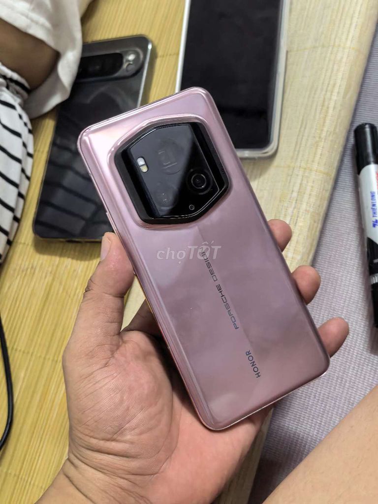 Honor RSR VIP 24GB 1024GB Hồng. Mua bán Điện thoại tại Quận Nam Từ Liêm Hà Nội được đăng bởi TẠP HÓA ĐIỆN THỌAI TÀU hình 1
