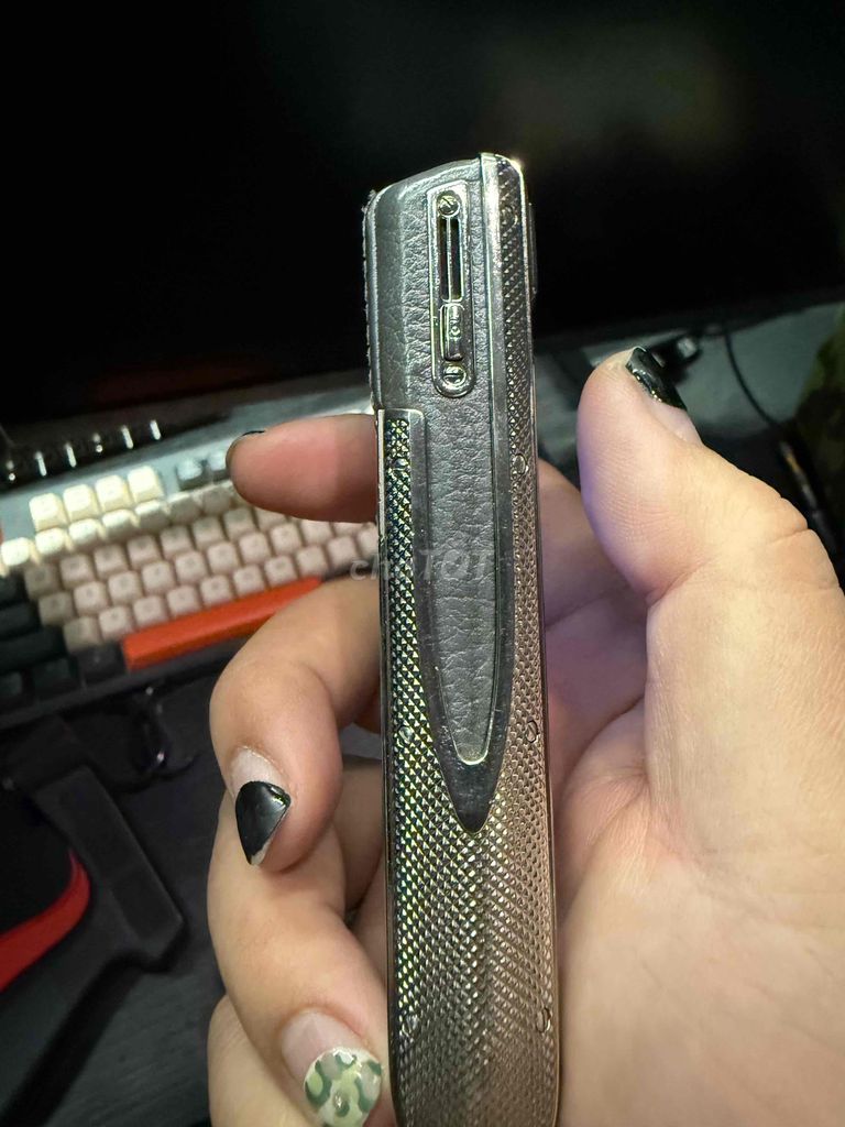 Vertu Ascent Bạc, Da Zin, Full Hộp Sổ. Mua bán Điện thoại tại Quận 3 Tp Hồ Chí Minh được đăng bởi Phan Hong Phuc hình 2