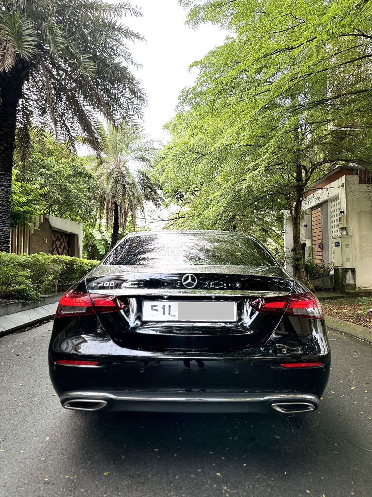 Merc E200 Exclusive 2022 bản đủ option V1 LƯỚT. Mua bán Ô tô tại Quận 8 Tp Hồ Chí Minh được đăng bởi Gon Nguyen hình 4