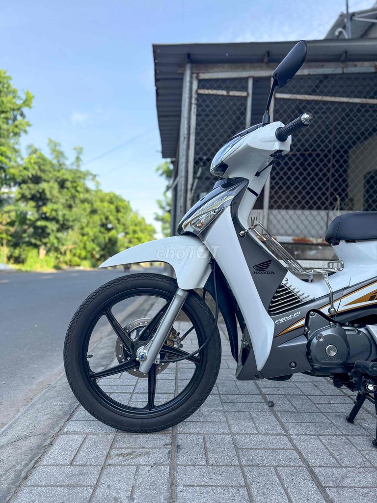 Honda Future Neo 2007 Trắng. Mua bán Xe máy tại Thành phố Sóc Trăng Sóc Trăng được đăng bởi Mạnh Huỳnh hình 14