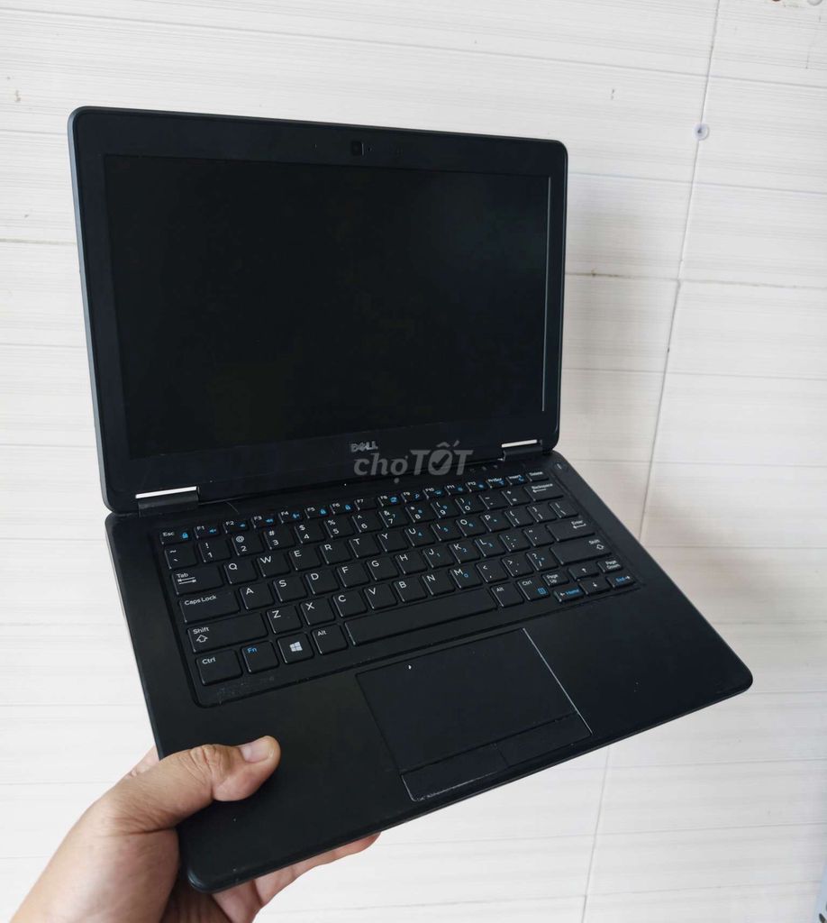 Dell Laptop i5 gen 5 ram 6GB/120GB. Mua bán Laptop tại Thị xã Tân Uyên Bình Dương được đăng bởi Phước  hình 1