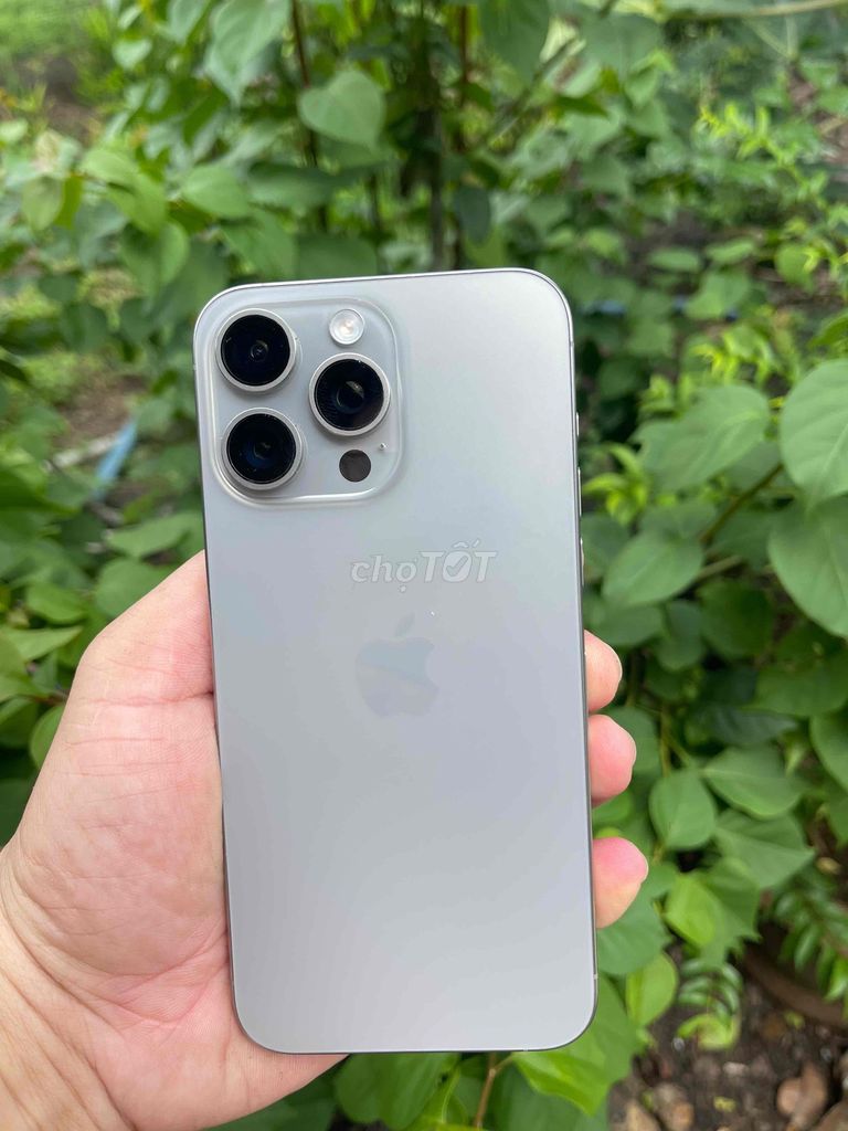 Apple iPhone 15 Pro Max 256GB Xám Đã qua sử dụng. Mua bán Điện thoại tại Thành phố Đồng Xoài Bình Phước được đăng bởi Toro hình 1