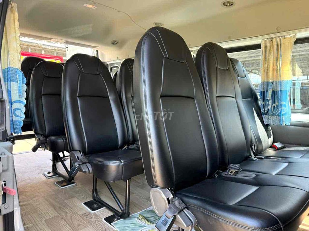 Ford Transit 2023 - 70000km. Mua bán Ô tô tại Quận Bình Tân Tp Hồ Chí Minh được đăng bởi Lê Văn hình 4