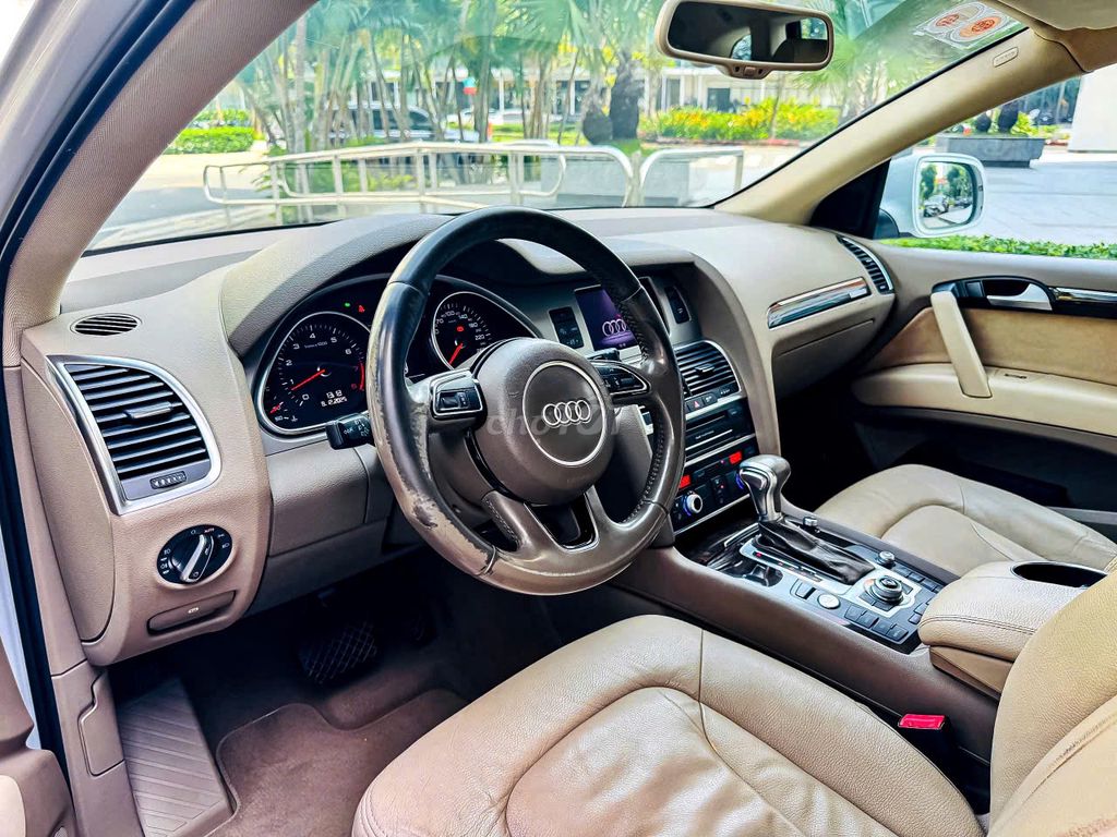 Audi Q7 3.0 AT 2015 Full option - Màu Trắng. Mua bán Ô tô tại Quận 7 Tp Hồ Chí Minh được đăng bởi JENNIE hình 4