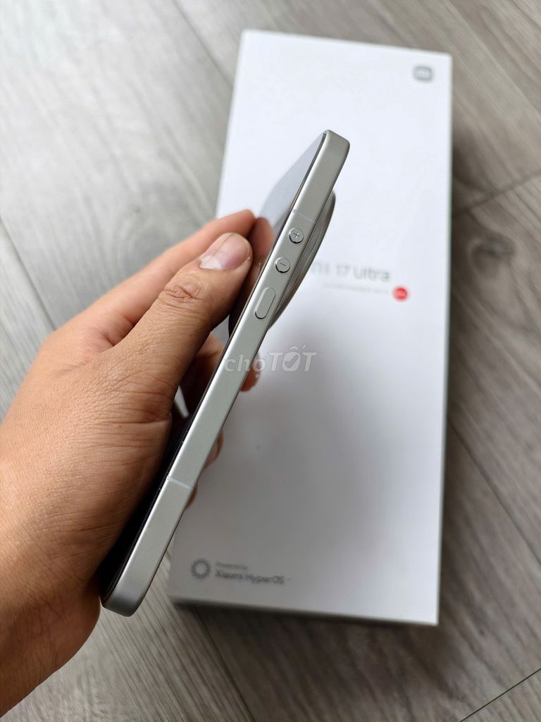 Xiaomi 17 Ultra 512GB Trắng. Mua bán Điện thoại tại Quận Đống Đa Hà Nội được đăng bởi Chung Trần Mobile hình 1