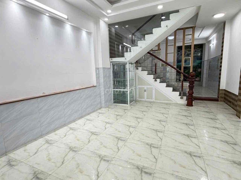 Cho thuê nguyên căn HXH Trệt 3 Lầu