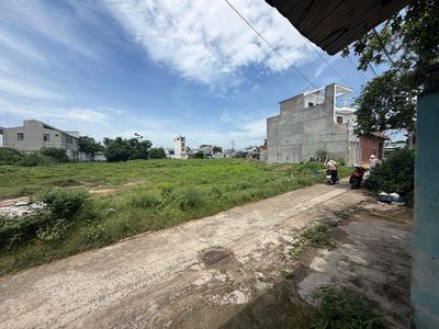 đất thổ . 5x22m SHR bao sang tên phép 3 lầu