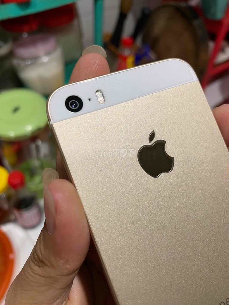 Iphone 5 SE 64G qte. sạc 18 lần. như mới