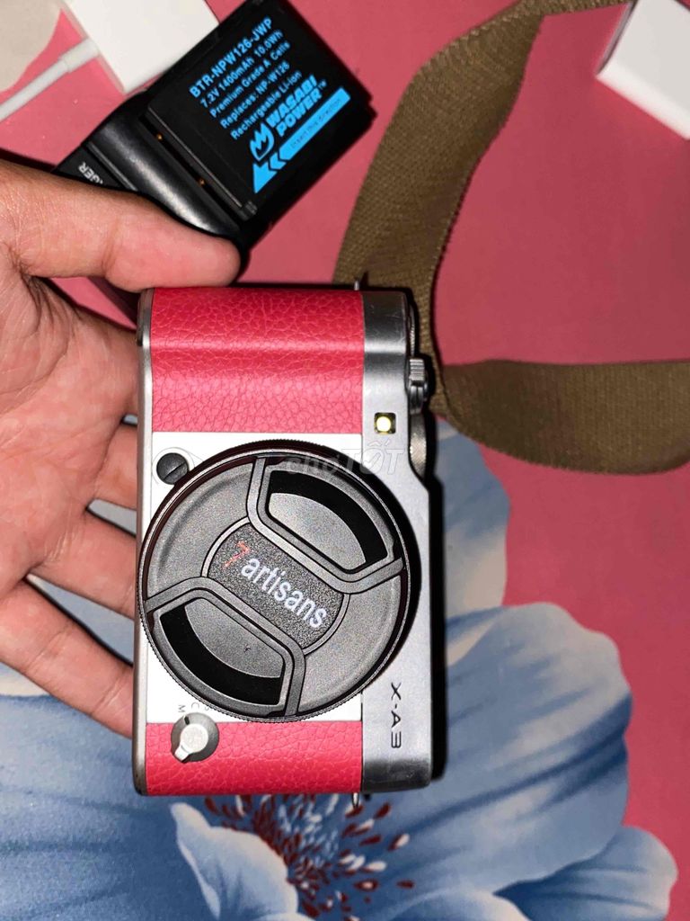 Máy ảnh Fujifilm X-A3màu Đỏ, Bạc. Mua bán Máy ảnh, Máy quay tại Quận Ninh Kiều Cần Thơ được đăng bởi Quốc Vinh hình 1