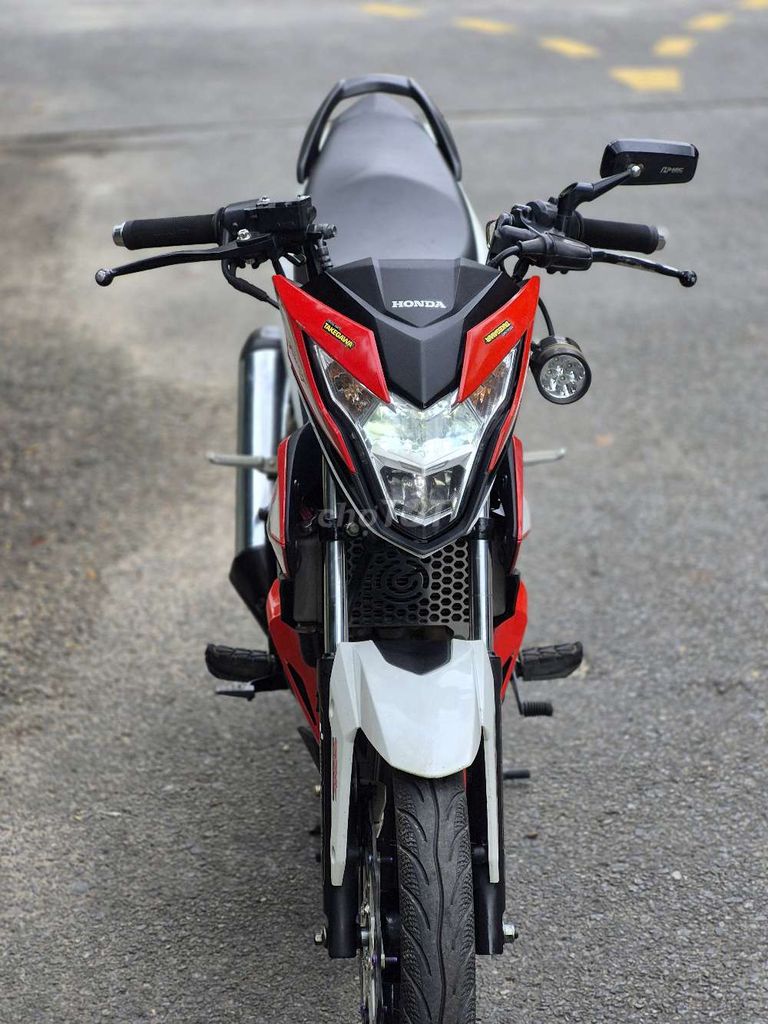 Honda Sonic 150 siêu cọp dán keo nguyên xe, 2 khóa. Mua bán Xe máy tại Quận Liên Chiểu Đà Nẵng được đăng bởi Cuong hình 3